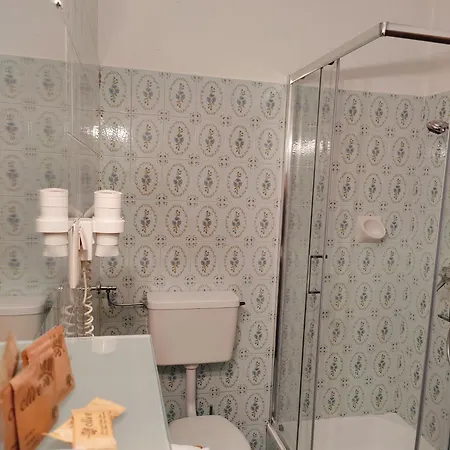 בית הארחה Lorenzhof By Julka - Self Checkin 3*