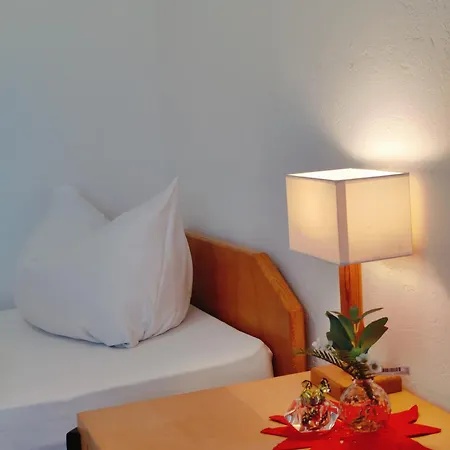 בית הארחה Lorenzhof By Julka - Self Checkin 3*