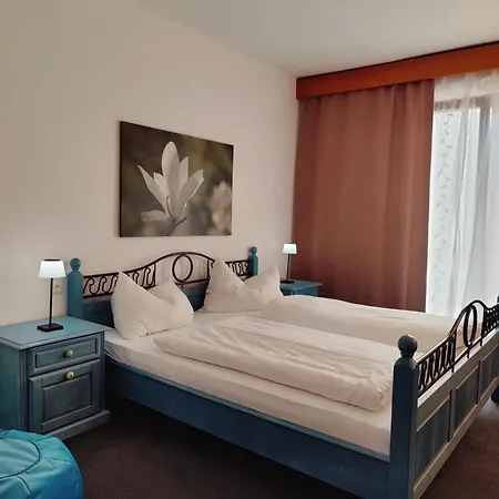 בית הארחה Lorenzhof By Julka - Self Checkin